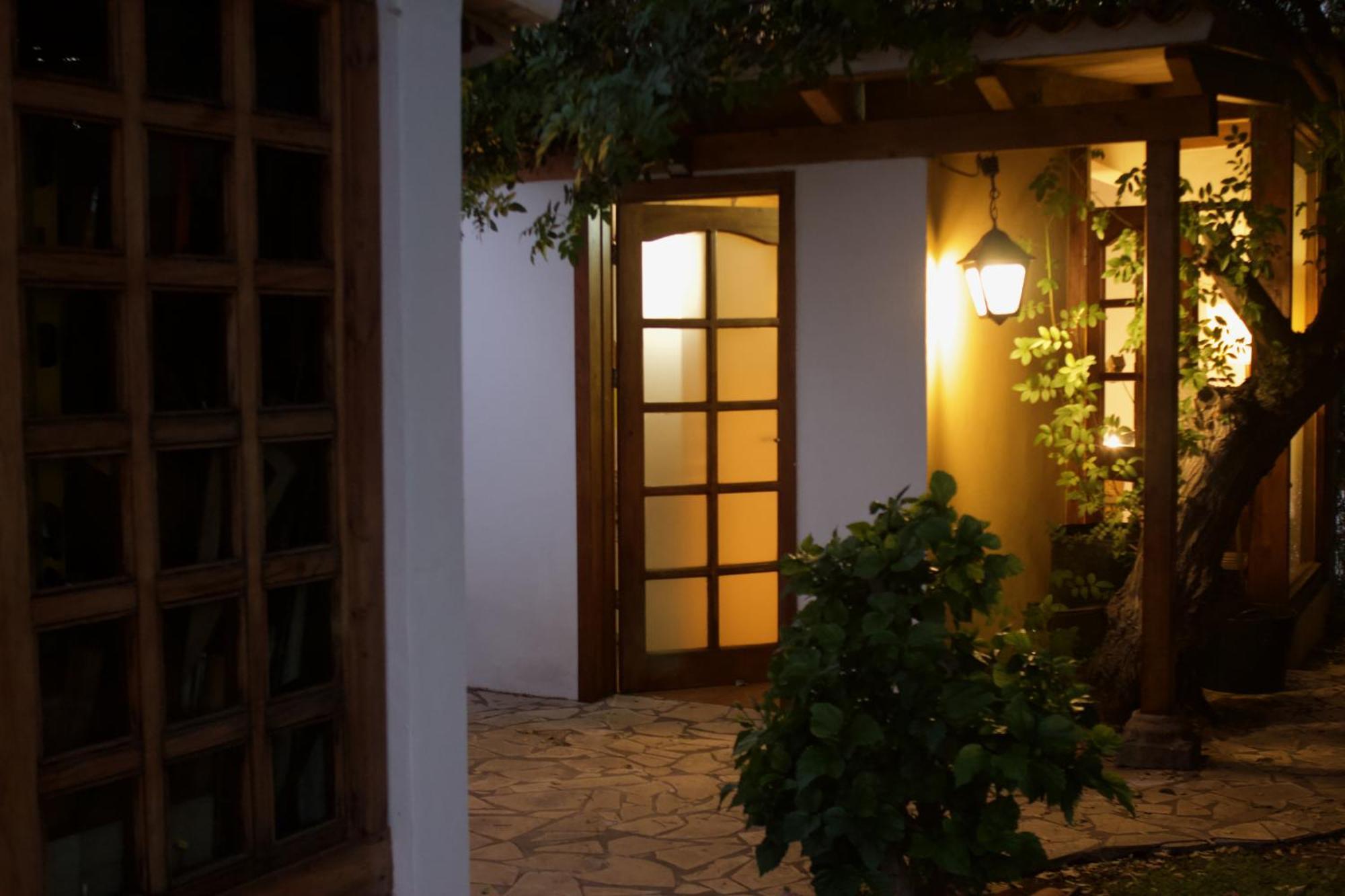 Tiny House: The Housje Apartment ปูแอร์โตเดลาครูซ ภายนอก รูปภาพ